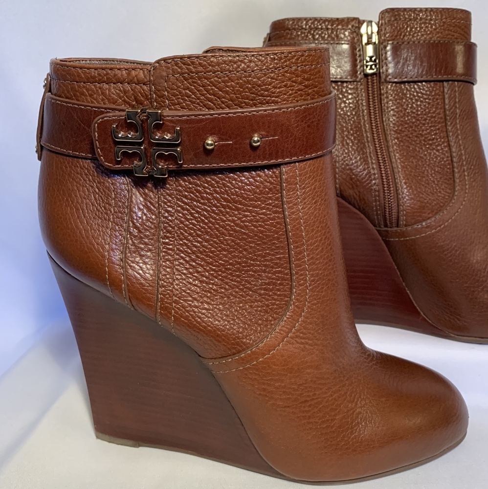 Tory Burch Elina brown leather ankle booties size 10